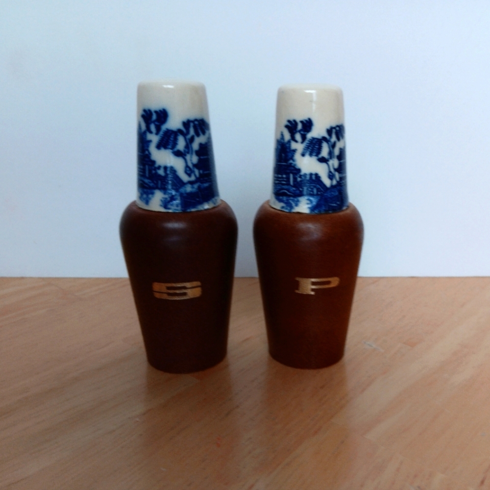 MCM Salt & Pepper Shakers Set Ceramic Wooden Blue and White